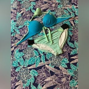 Cole of  California bikini bottom turquoise Med Victoria Secret top 32Cup